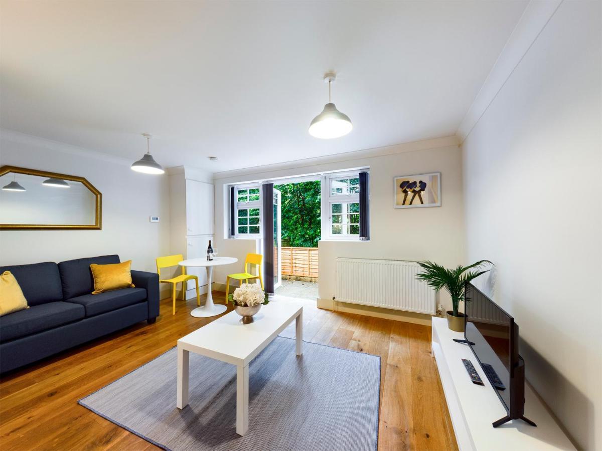 Redhill Town Centre Apartment By Livingo Ngoại thất bức ảnh
